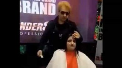 Photo of Video showing hair stylist Jawed Habib spitting on woman’s h ..