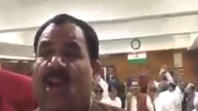 Photo of भाजपा से बर्खास्‍त किए जा चुके पूर्व कैबिनेट मंत्री हरक सिंह रावत का ये वीडियो तेजी से इंटरनेट पर हो रहा है वायरल ,जानिए क्या है इस वीडियो में