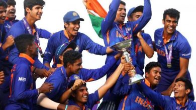 Photo of अंडर-19 विश्व कप ट्राफी जीतकर भारत लौटी चैंपियन टीम, 5वीं बार अंडर19 विश्व विजेता बनने वाली पहली टीम
