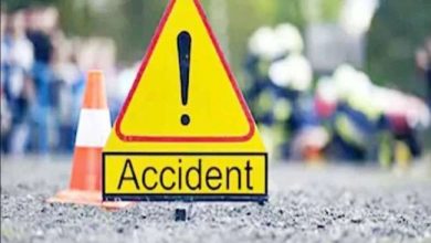 Photo of महाराष्ट्र के लातूर के पास हुई बड़ी सड़क दुर्घटना,हादसे में आठ लोगों की मौके पर ही हुई मौत,11 लोग गंभीर रूप से घायल