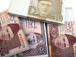 Photo of कंगाल पाकिस्तान के रुपये का बुरा हाल,आर्थिक फैसलों में देरी के बीच अमेरिकी डॉलर के मुकाबले रुपये में गिरावट जारी