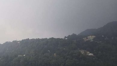 Photo of उत्तराखंड में मौसम ने बदला मिजाज,नैनीताल में जोरदार बारिश के साथ ऊंचाई वाले इलाकों में पड़ ओले