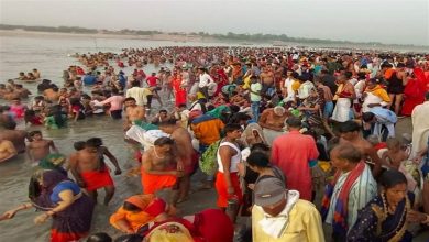 Photo of दशहरा पर प्रदेश भर में लाखों लोगों ने गंगा नदी में लगाई पुण्य की डुबकी,काफी धूमधाम ने मनाया जा रहा अवतरण दिवस