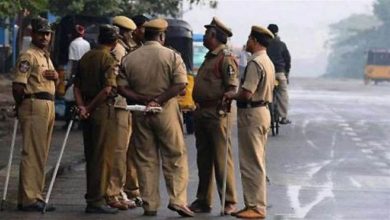 Photo of कानपुर में जुमे की नमाज के बाद हुए बवाल के बाद शासन ने पुरे प्रदेश में जारी किया हाई अलर्ट,पुलिसकर्मियों की छुट्टियां रद