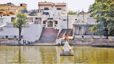 Photo of राजधानी रायपुर में शहर के बीचोबीच स्थित है कंकाली तालाब, जानिए क्‍यों पड़ा यह नाम