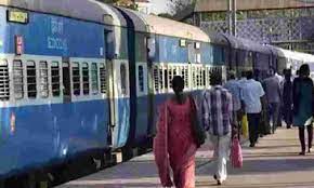 Photo of रेलवे ने यात्र‍ियों के ल‍िए शुरू की ये नई ट‍िकट‍िंंग सुव‍िधा, अब घंटों लाइन में लगने से म‍िलेगा छुटकारा…