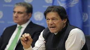 Photo of इमरान खान  पर निशाना साधे पाकिस्तान के विदेश मंत्री जाने क्या कहा