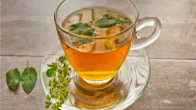 Photo of ठंड के मौसम में जरूर पिएं तुलसी की चाय, दूर होंगी खांसी, जुकाम जैसी समस्याएं