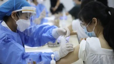 Photo of चीन के शहरों ने जनता को मुफ्त बुखार-रोधी दवाओं का मुफ्त वितरण करना किया शुरू, पढ़ें पूरी खबर ..