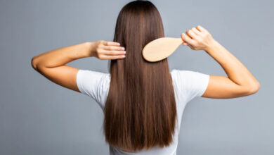 Photo of काले लंबे और घने बालों के लिए अपने डाइट में कुछ नट्स को करें शामिल, बाल होंगे मजबूत
