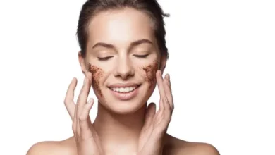Photo of मुल्तानी मिट्टी कॉफी फेस पैक चेहरे पर लगाने से त्वचा को कई फायदे मिलते हैं, जानें कैसे बनाएं और लगाएं…