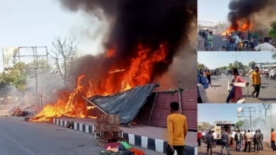 Photo of फुटपाथ पर लगी अवैध दुकानों में भीषण आग, 15 बकरे जिंदा जले; आग बुझने के बाद पहुंची दमकल-पुलिस