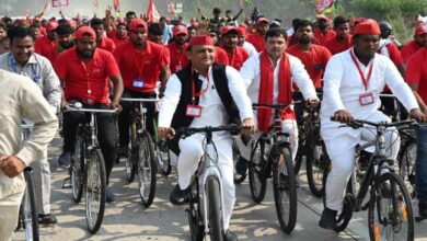 Photo of  प्रदेशभर में घूमेंगे सपा कार्यकर्ता, अखिलेश यादव ने साइकिल चलाकर की PDA यात्रा की शुरूआत