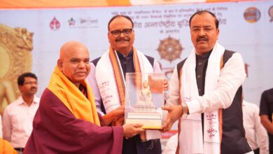 Photo of भगवान बुद्ध के शांति का मार्ग आज भी दुनिया को प्रेरणा दे रहा-उपमुख्यमंत्री ब्रजेश पाठक