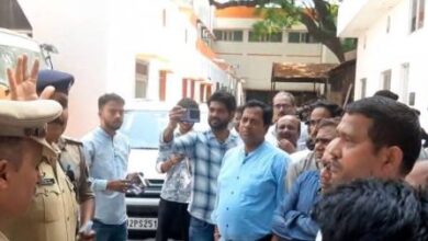 Photo of लखनऊ में महिला एवं परिवार कल्याण महानिदेशालय को बम से उड़ाने की धमकी, पुलिस जांच में जुटी