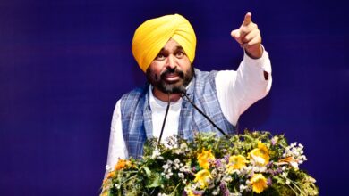 Photo of पंजाब को नशामुक्त करने की शपथ: मुख्यमंत्री मान की चंडीगढ़ में पदयात्रा, युवाओं से नशा विरोधी आंदोलन का नेतृत्व करने की अपील