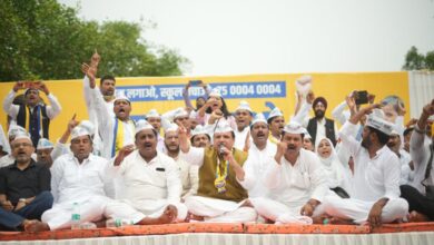 Photo of सरकारी स्कूल बंद करने के खिलाफ AAP का लखनऊ में बड़ा प्रदर्शन
