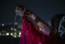 Photo of करवा चौथ से पहले खरीदारी का जश्न, महिलाओं की उमड़ी भीड़
