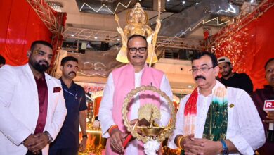 Photo of फन रिपब्लिक मॉल में डेढ़ लाख सिक्कों से बनी 18 फीट ऊँची भगवान श्री राम की भव्य प्रतिमा का अनावरण