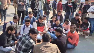 Photo of विद्यार्थी परिषद कार्यकर्ताओ ने किया प्रदर्शन।