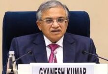 Photo of 12 राज्यों और केंद्रशासित प्रदेशों में मतदाता सूची पुनरीक्षण को लेकर महत्वपूर्ण चर्चा