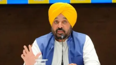 Photo of दो वरिष्ठ IAS अधिकारी सस्पेंड, प्रशासनिक हलकों में मचा हड़कंप