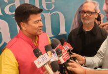 Photo of बरेली में फिल्म ‘ना जाने कौन आ गया’ की स्पेशल स्क्रीनिंग, मेयर डॉ. उमेश गौतम रहे मुख्य अतिथि