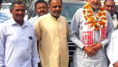 Photo of रामबिलास शर्मा बोले— “अंधेरा छटेगा, सूरज निकलेगा, कमल खिलेगा” कथन हुआ साकार