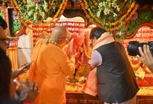 Photo of कोचिंग हादसे में दिवंगत बच्चों को श्रद्धांजलि के बाद शुरू हुई हनुमत पूजा, सेवादारों का हुआ सम्मान