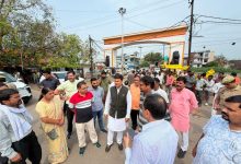 Photo of गणेश नगर में निर्माणाधीन भगवान परशुराम द्वार का महापौर ने किया निरीक्षण