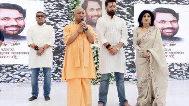 Photo of रामविलास पासवान की पुण्यतिथि पर लखनऊ में श्रद्धांजलि, सीएम योगी ने दी श्रद्धांजलि