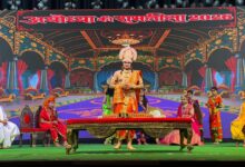 Photo of नवरात्र विशेष: दिल्ली में सजी फिल्मी सितारों की रामलीला, पहली बार बाल कलाकारों ने किया संपूर्ण रामायण का मंचन